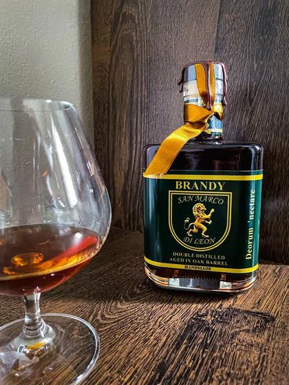 CONHAQUE BRAYAN 870 ML