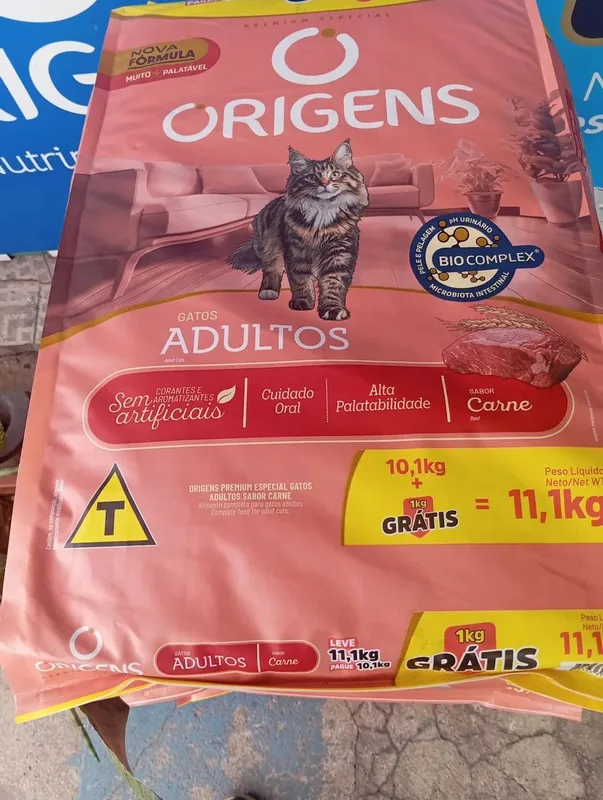 RACAO P/GATOS ASTRIX CARNE/FRANGO SACO 10,1KG